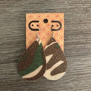 Camo glitter earrings